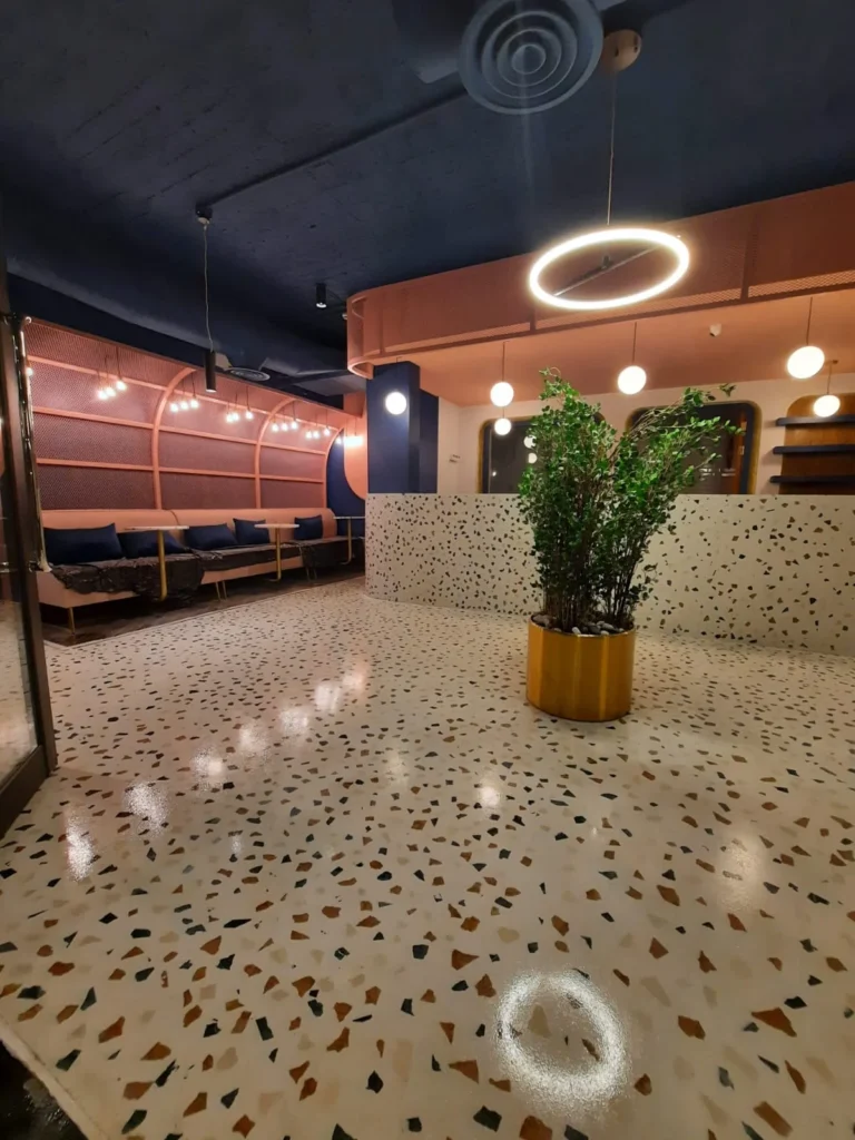 تنفيذ أرضيات تيرازو في الرياض تيرازو كافيهات الرياض تيرازو مطاعم تركيب تيرازو ريزن مودرن الرياض